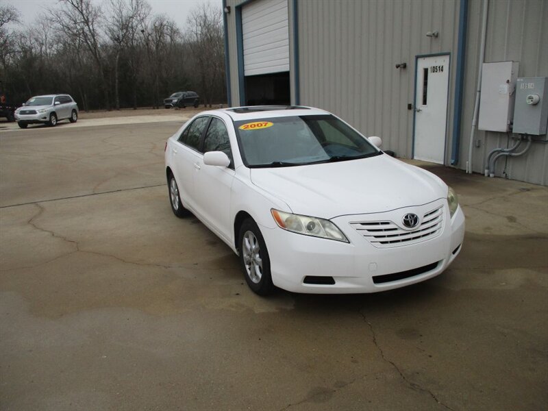 2007 Toyota Camry LE  