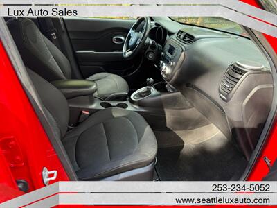 2014 Kia Soul +   - Photo 12 - Woodinville, WA 98077
