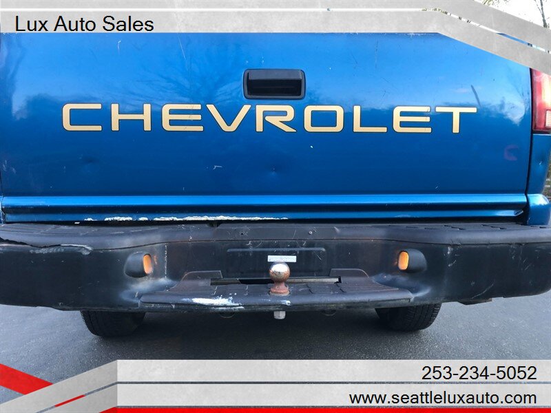 2001 Chevrolet S-10 photo
