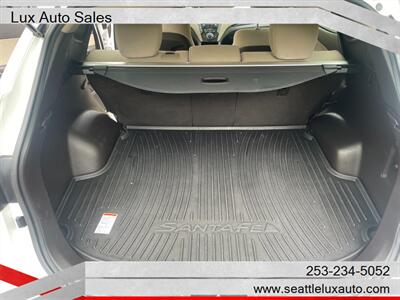 2017 Hyundai Santa Fe 2.4L sport - Photo 16 - Woodinville, WA 98077