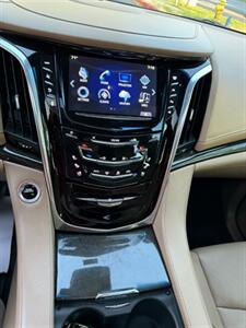 2018 Cadillac Escalade Platinum Platinum - Photo 33 - Woodinville, WA 98077