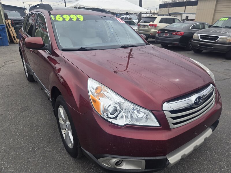 2011 Subaru Outback 2.5i Limited   - Photo 1 - Boise, ID 83714