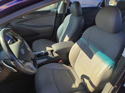 2013 Hyundai SONATA SE   - Photo 16 - Boise, ID 83714
