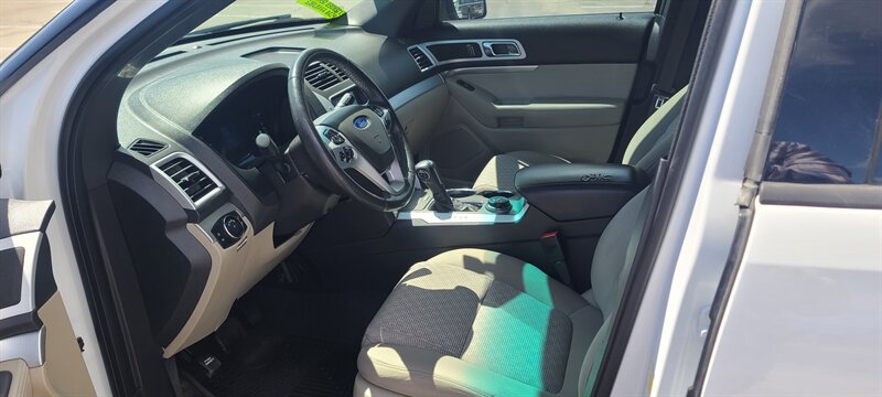 2014 Ford Explorer XLT photo
