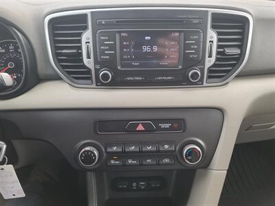 2017 Kia Sportage LX   - Photo 10 - Boise, ID 83714