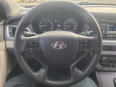 2015 Hyundai SONATA SE   - Photo 10 - Boise, ID 83714