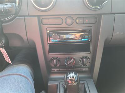 2005 Ford Mustang V6 Deluxe - Photo 10 - Boise, ID 83714