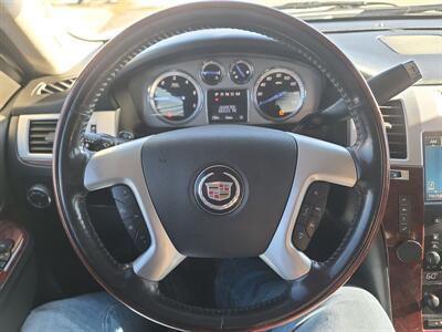 2010 Cadillac Escalade   - Photo 9 - Boise, ID 83714