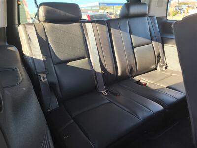 2010 Cadillac Escalade   - Photo 20 - Boise, ID 83714