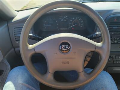 2004 Kia Optima LX   - Photo 9 - Boise, ID 83714