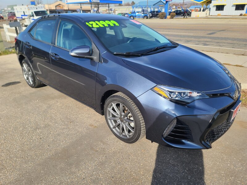 2019 Toyota Corolla SE  