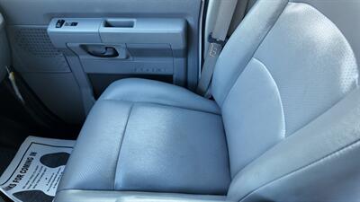 2022 Ford E-350 SD  16 FT BOX TRUCK - Photo 8 - San Jacinto, CA 92583