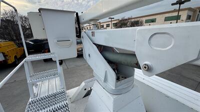 2003 Ford F550 Super Duty Regular Cab & Chassis 141 " W.B. 2D  BUCKET/BOOM - Photo 20 - San Jacinto, CA 92583