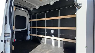 2020 Ford Transit 250 12FT SAG 9,070 GVW - Photo 24 - San Jacinto, CA 92583