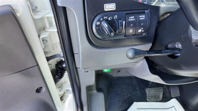 2021 International MV607 106  26 ft BOX TRUCK - Photo 13 - San Jacinto, CA 92583