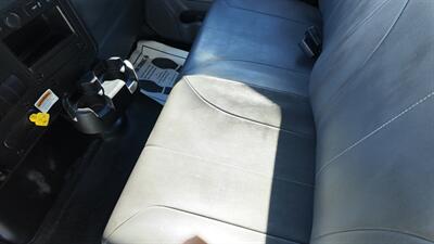 2021 International MV607 106  26 ft BOX TRUCK - Photo 5 - San Jacinto, CA 92583