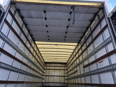 2020 International MV607 106  26 ft BOX TRUCK - Photo 2 - San Jacinto, CA 92583