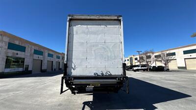 2013 Freightliner M2  103 24 ft BOX TRUCK - Photo 17 - San Jacinto, CA 92583