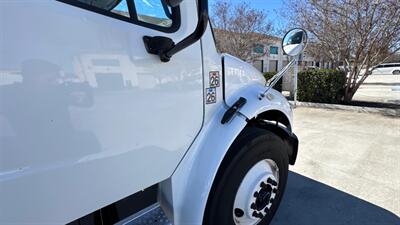 2013 Freightliner M2  103 24 ft BOX TRUCK - Photo 21 - San Jacinto, CA 92583