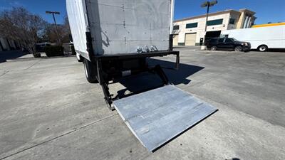 2013 Freightliner M2  103 24 ft BOX TRUCK - Photo 18 - San Jacinto, CA 92583