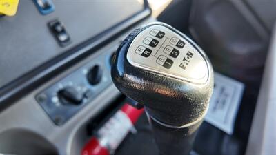 2019 Freightliner M2 106  CAB & CHASSIS 10 SPEEDS MANUAL - Photo 11 - San Jacinto, CA 92583