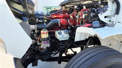 2019 Freightliner M2 106  CAB & CHASSIS 10 SPEEDS MANUAL - Photo 33 - San Jacinto, CA 92583