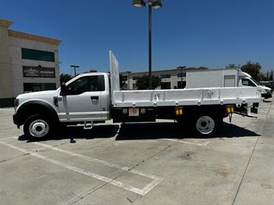 2019 Ford F550 Super Duty Regular Cab & Chassis XL Cab & Chassis 2D   - Photo 8 - San Jacinto, CA 92583