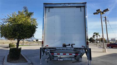 2021 International MV607 106  26 ft BOX TRUCK - Photo 21 - San Jacinto, CA 92583