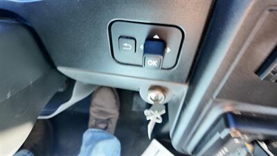 2021 International MV607 106  26 ft BOX TRUCK - Photo 8 - San Jacinto, CA 92583