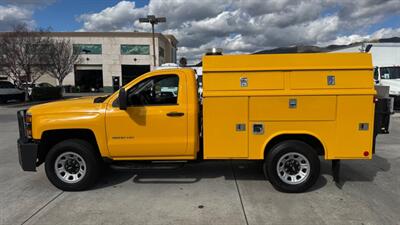 2018 Chevrolet Silverado 3500HD CC Work Truck  MECHANICS SERVICE TRUCK - Photo 2 - San Jacinto, CA 92583