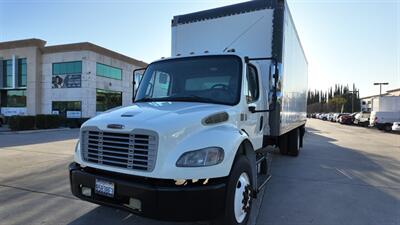2014 Freightliner M2 106  24ft X 94