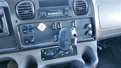 2014 Freightliner M2 106 24ft X 94 "W X 97 " H BOX TRUCK - Photo 5 - San Jacinto, CA 92583