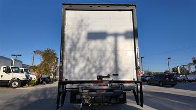2014 Freightliner M2 106 24ft X 94 "W X 97 " H BOX TRUCK - Photo 18 - San Jacinto, CA 92583