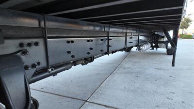 2018 Freightliner M2 106  26 ft REEFER BOX TRUCK - Photo 27 - San Jacinto, CA 92583