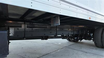 2018 Freightliner M2 106  26 ft REEFER BOX TRUCK - Photo 17 - San Jacinto, CA 92583