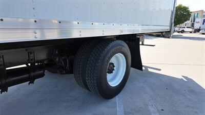 2019 Freightliner M2 106 26 ft BOX TRUCK - Photo 14 - San Jacinto, CA 92583