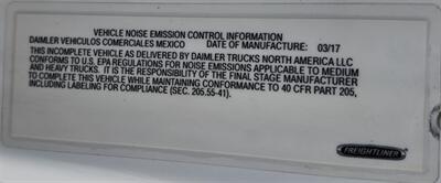 2018 Freightliner M2 106 26 ft REEFER BOX TRUCK - Photo 13 - San Jacinto, CA 92583