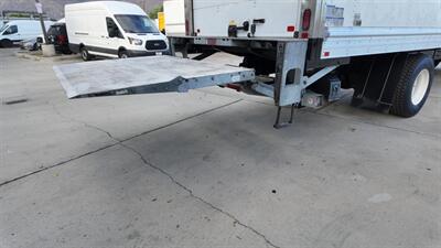 2018 Freightliner M2 106 26 ft REEFER BOX TRUCK - Photo 27 - San Jacinto, CA 92583