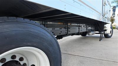 2018 Freightliner M2 106 26 ft REEFER BOX TRUCK - Photo 31 - San Jacinto, CA 92583