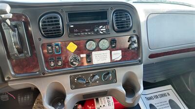 2018 Freightliner M2 106 26 ft REEFER BOX TRUCK - Photo 6 - San Jacinto, CA 92583