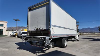 2021 Freightliner M2 106 26 ft BOX TRUCK - Photo 30 - San Jacinto, CA 92583
