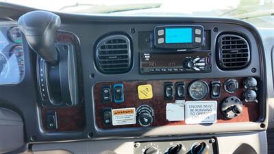 2021 Freightliner M2 106 26 ft BOX TRUCK - Photo 8 - San Jacinto, CA 92583