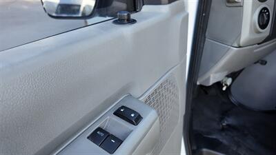2013 Ford E-150  AIR CONDITIONING SERVICE VAN - Photo 11 - San Jacinto, CA 92583