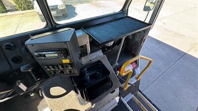 2017 Freightliner MT45 22FT Walk-in Van  STEP VAN - Photo 14 - San Jacinto, CA 92583