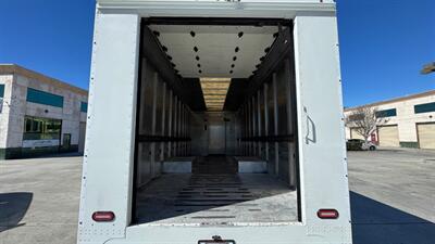 2017 Freightliner MT45 22FT Walk-in Van  STEP VAN - Photo 5 - San Jacinto, CA 92583