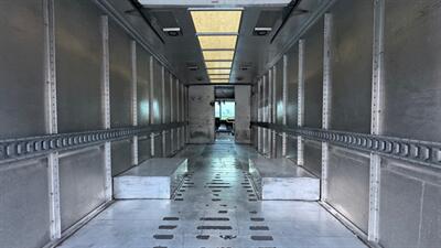 2017 Freightliner MT45 Walk-in Van  20ft STEP VAN - Photo 8 - San Jacinto, CA 92583