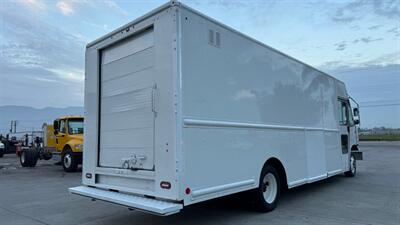 2017 Freightliner MT45 Walk-in Van  20ft STEP VAN - Photo 9 - San Jacinto, CA 92583