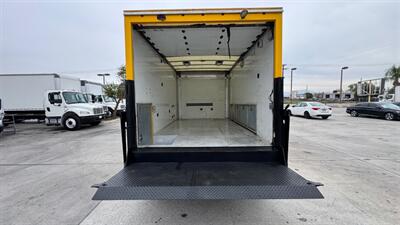 2016 GMC Savana Commercial Cutaway Van Cab-Chassis 2D - Photo 14 - San Jacinto, CA 92583