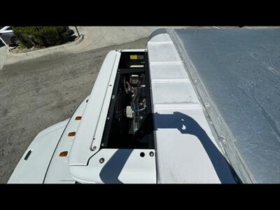 2020 Freightliner M2 REFER   - Photo 16 - San Jacinto, CA 92583