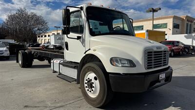 2015 Freightliner M2 CAB AND CHASSIS  HIDRAULIC BRAKES - Photo 26 - San Jacinto, CA 92583